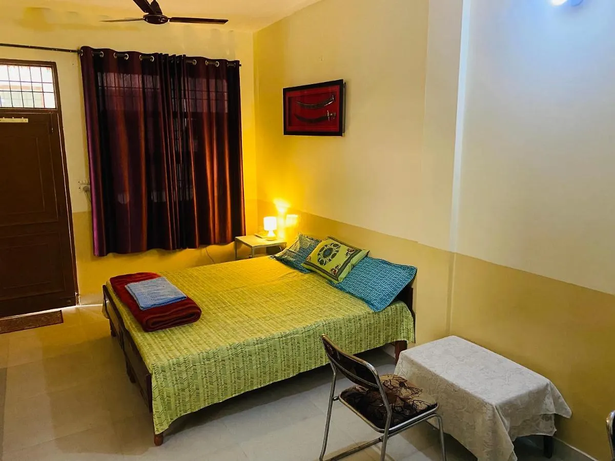 Negi Lodge Chandigarh Apartment